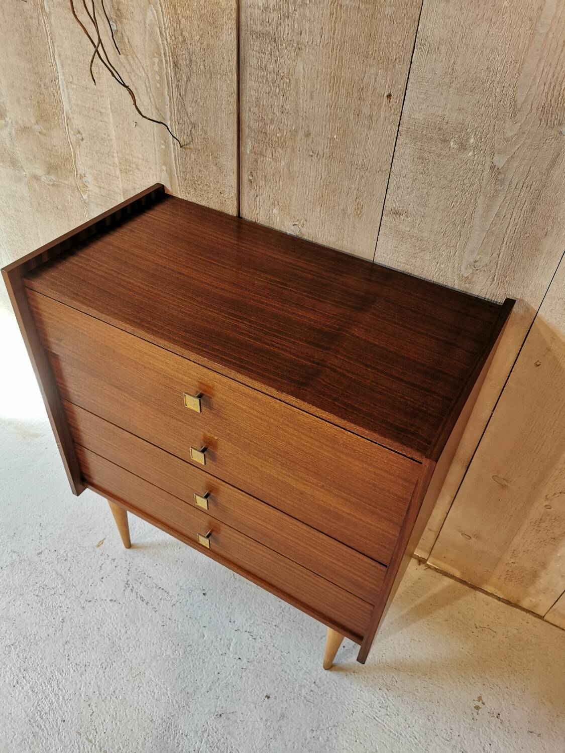 Vintage chest of drawers