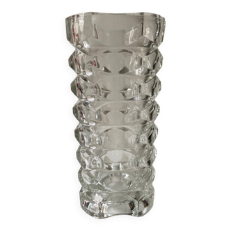 Vase en verre moulé