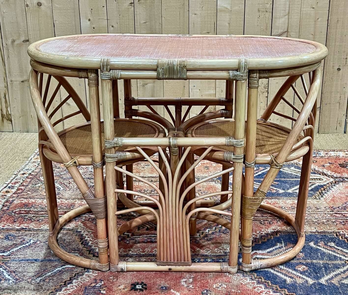Bamboo and rattan living room set, 1 table and 2 chairs - 70s