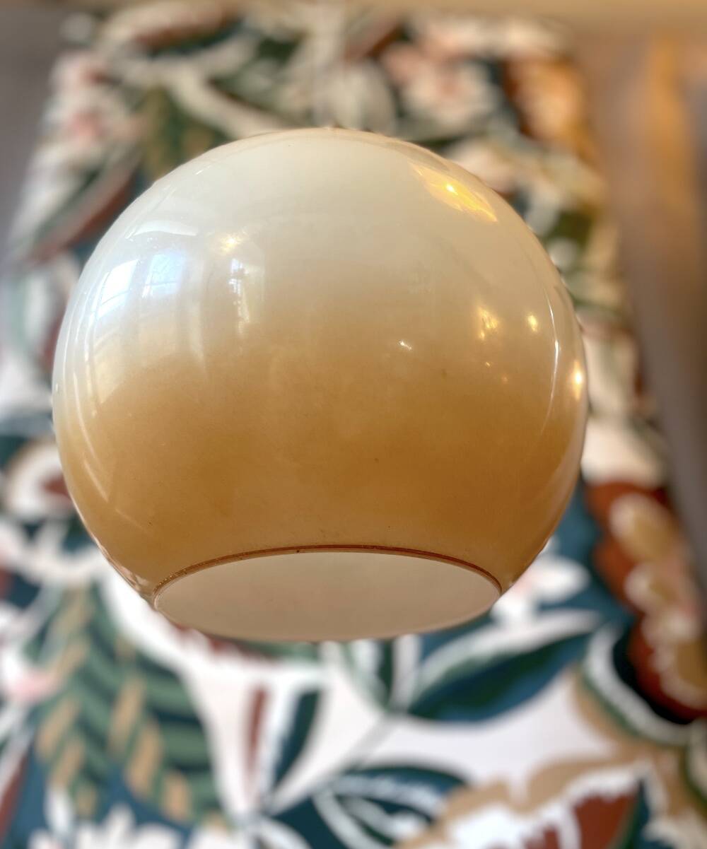 Gradient Glass Suspension Globe