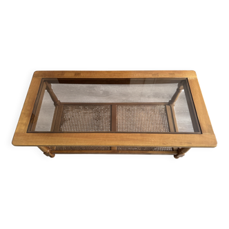 Table basse avec cannage en bois merisier et plateau en verre