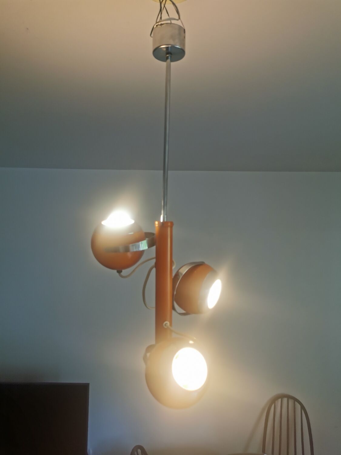 Vintage Space Age 70s Pendant Light – 3 Adjustable Spotlights – Orange