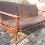 Vintage light wood dresser 1950