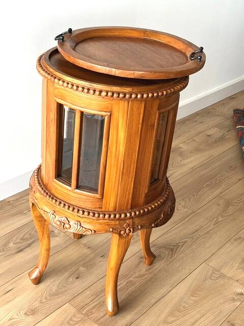 Table à thé asiatique ronde