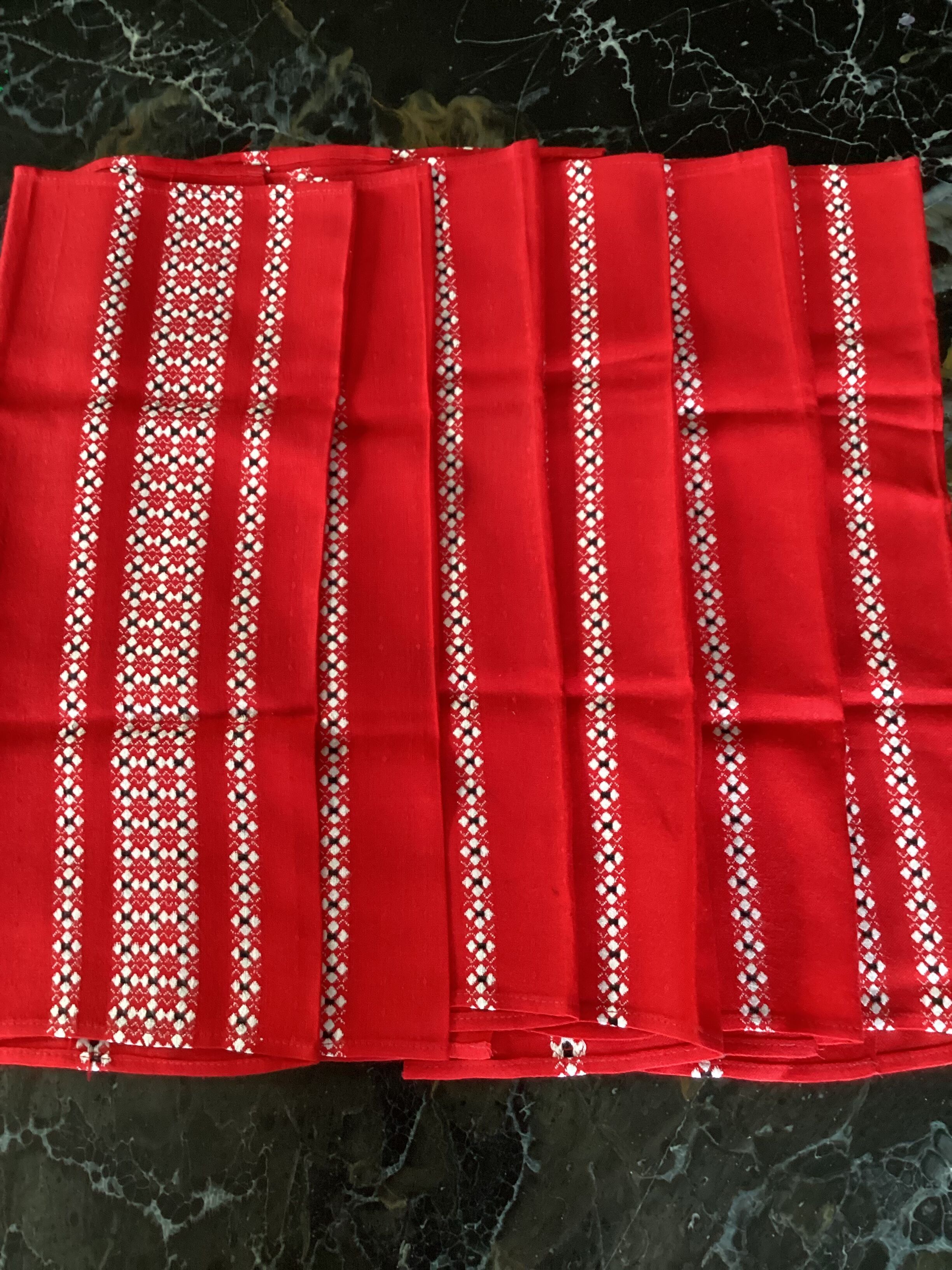 Set of six napkins in cotton / linen vintage dimension: height -52cm- width -48cm-