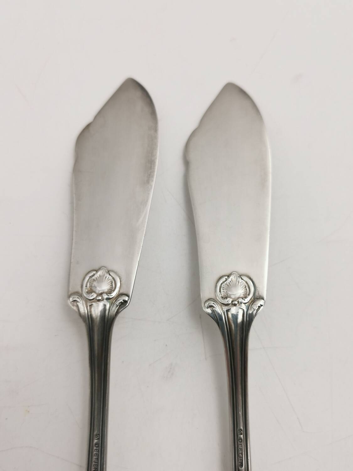 Deetjen 109 Piece Silverware Set Silver Metal Cutlery Set for 12 People