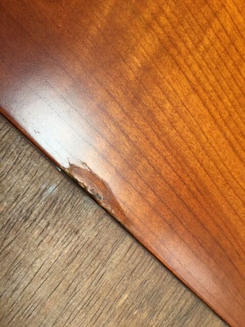 Expandable roundtable