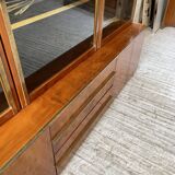 Mahey bookcase in elm and XXL brass