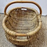 Vintage wicker basket