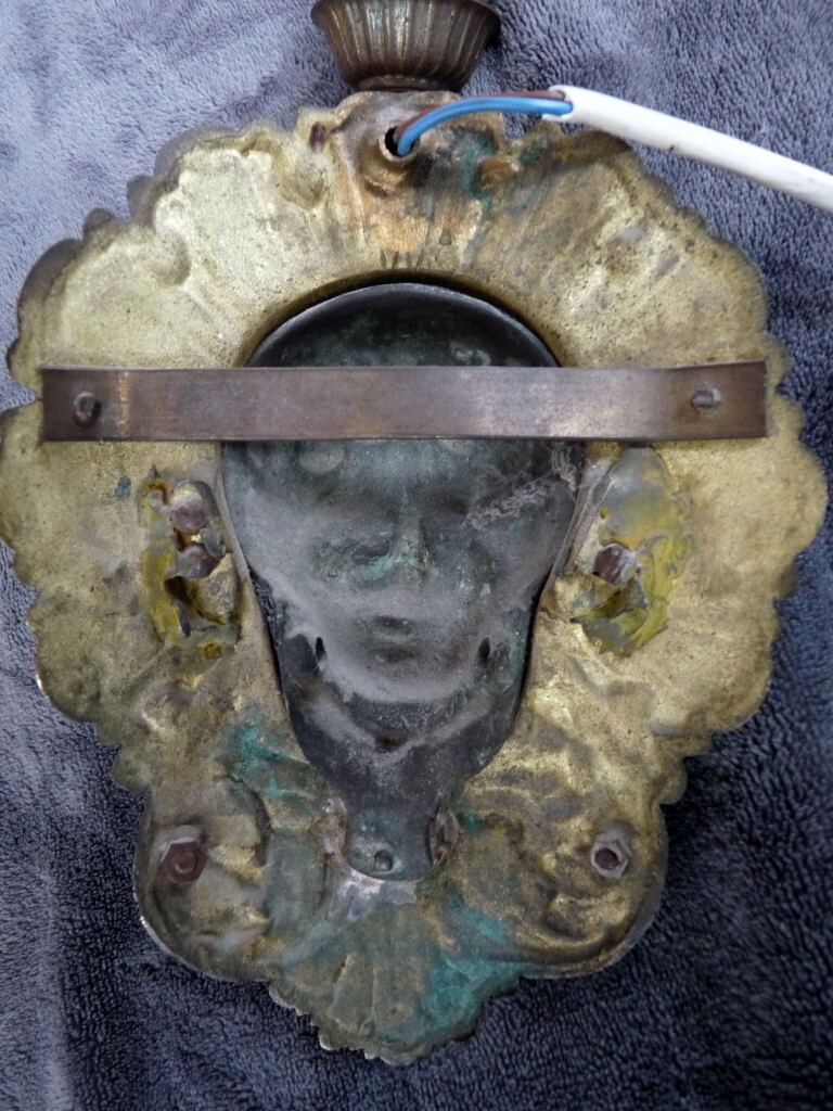 Applique buste cherubin arabesque en bronze doré xix siècle