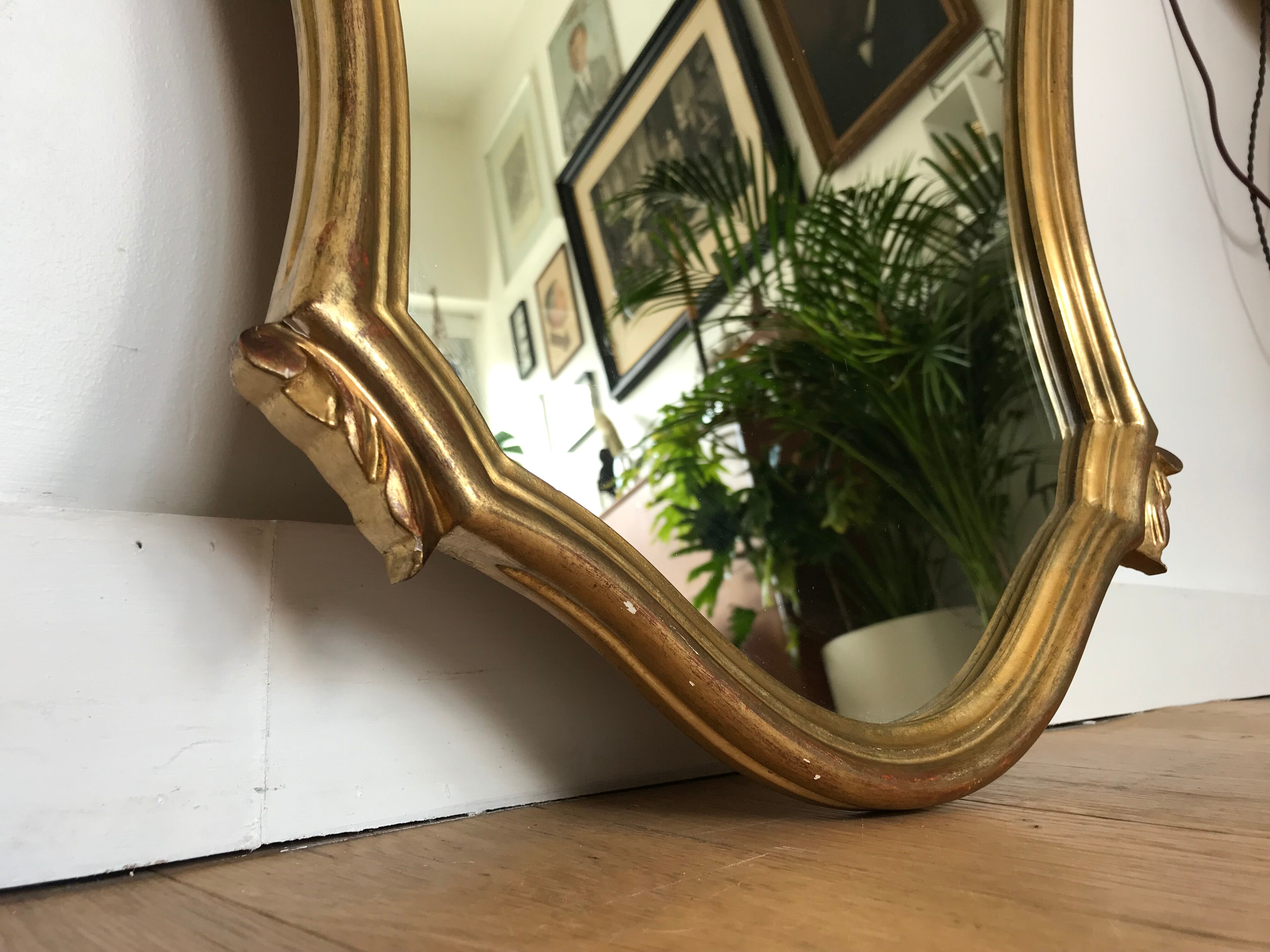 Classic mirror gilded 70 x 50 cm