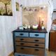 Chest of drawers with 5 drawers in solid dark wood and patinated blue.