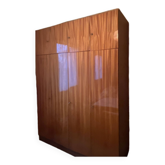 Varnished Mahogany Veneer Wardrobe