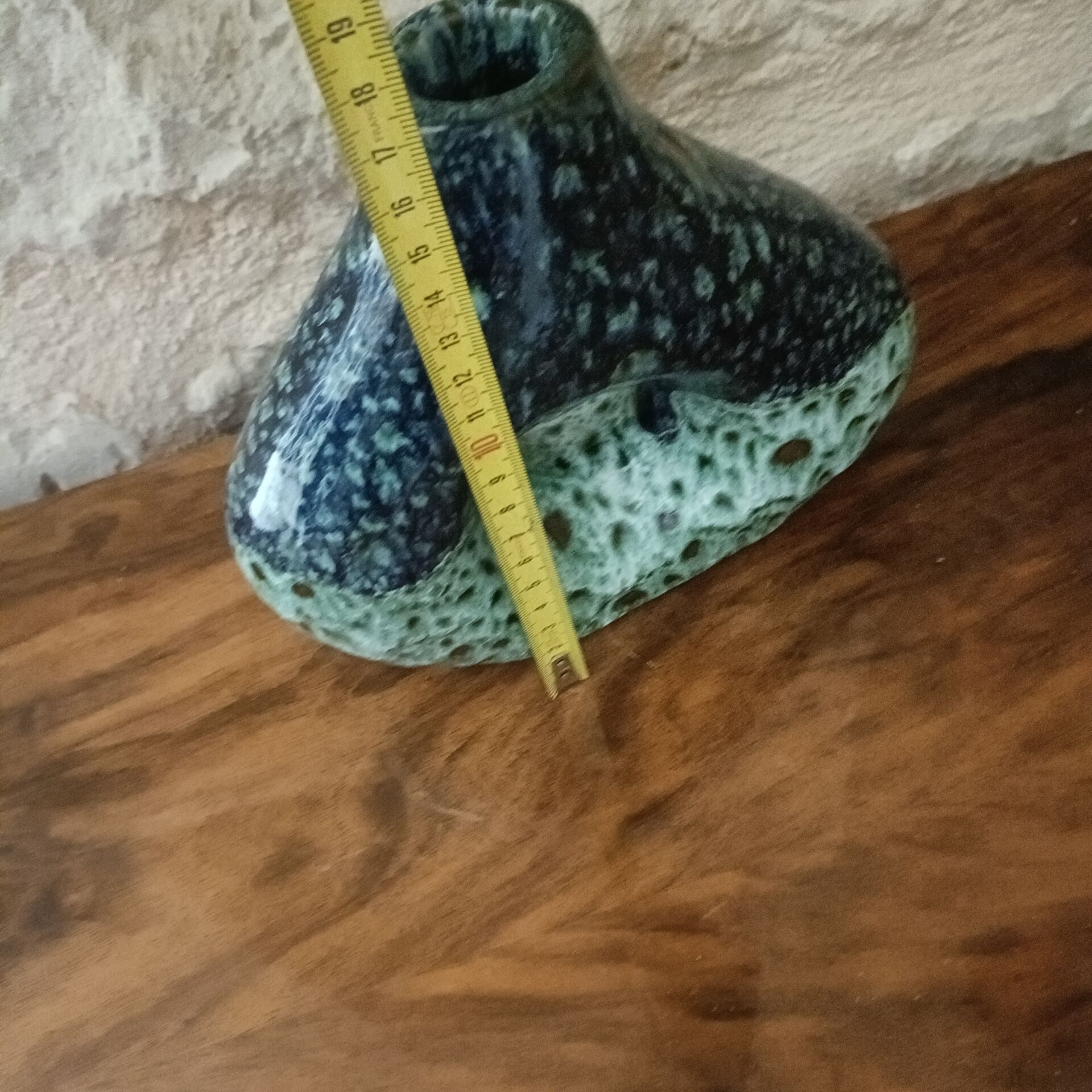 Vase, bougeoir en céramique émaillée