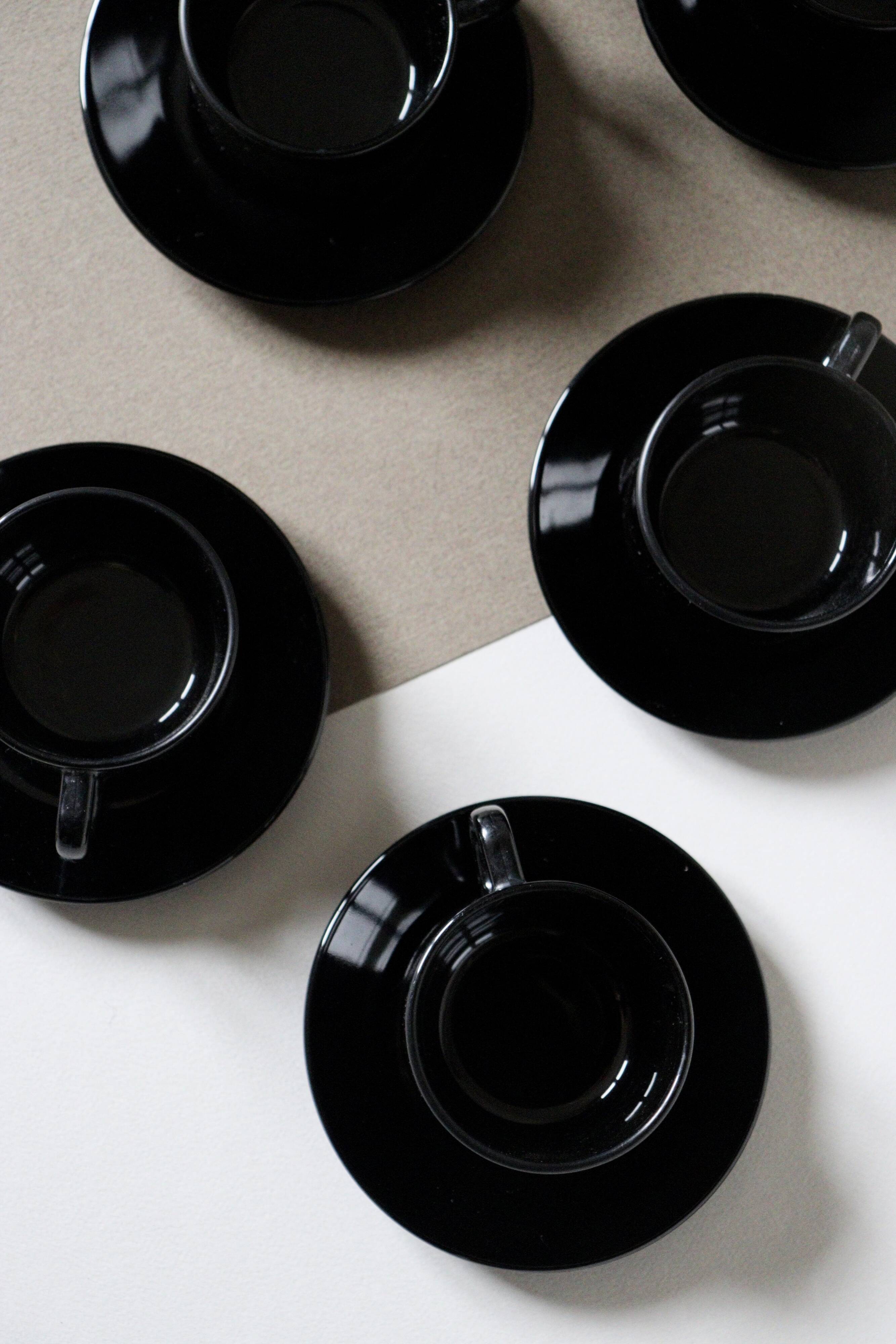 Batch of black cups