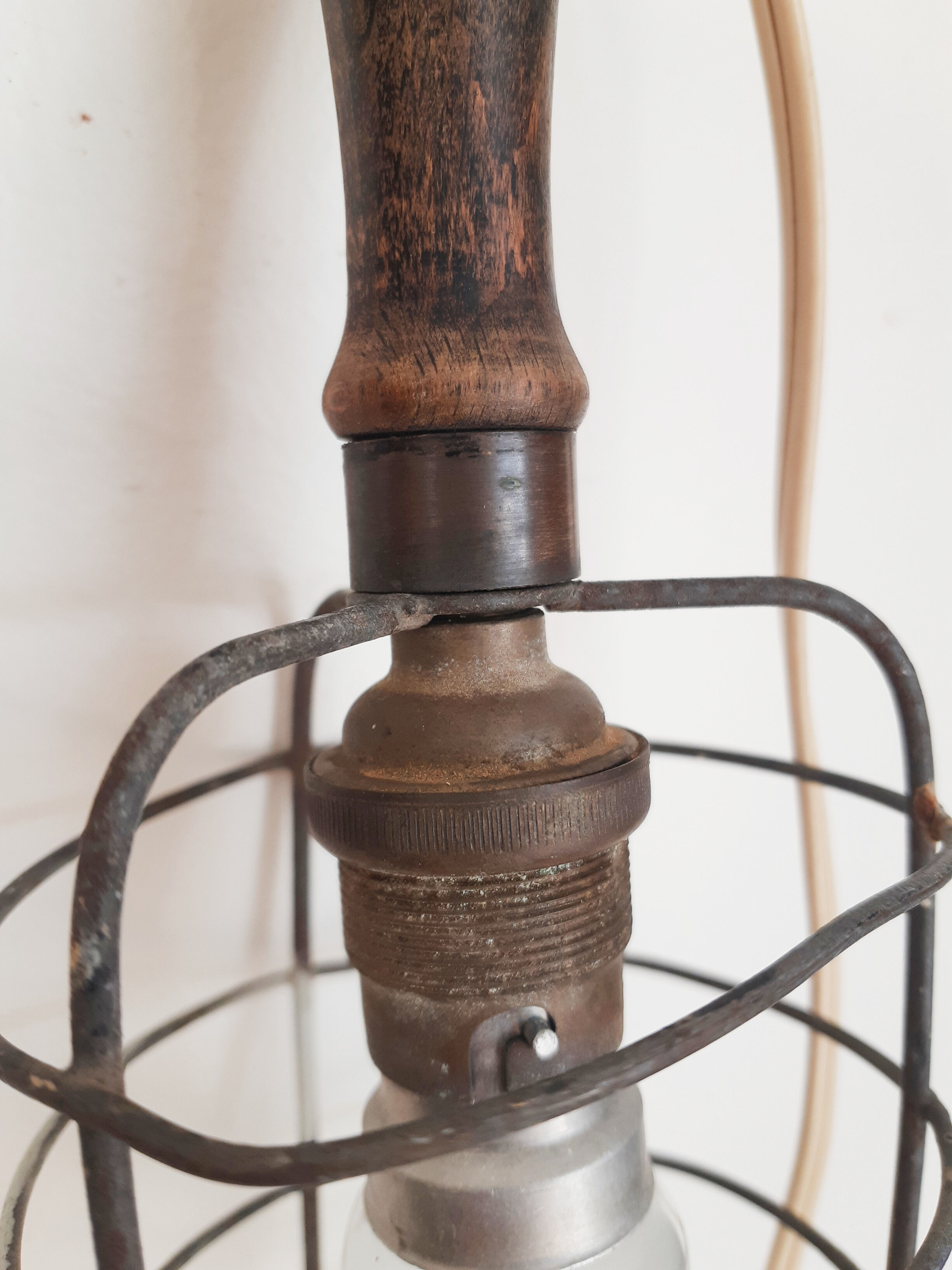 Lampe d'atelier , baladeuse de chantier