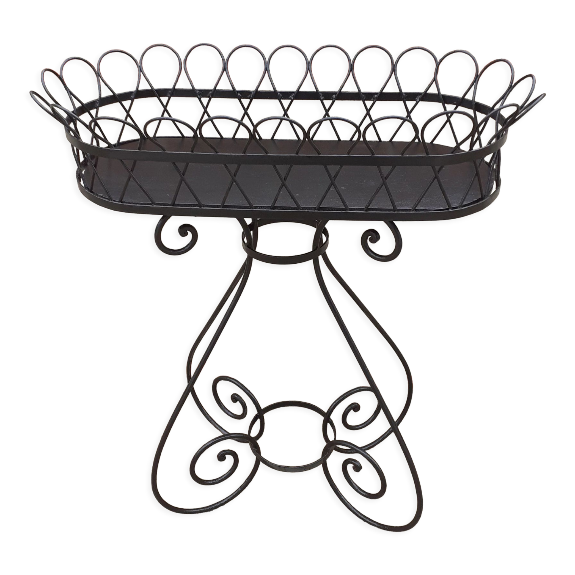 Wrought iron planter