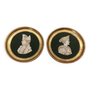 Paire de médaillons