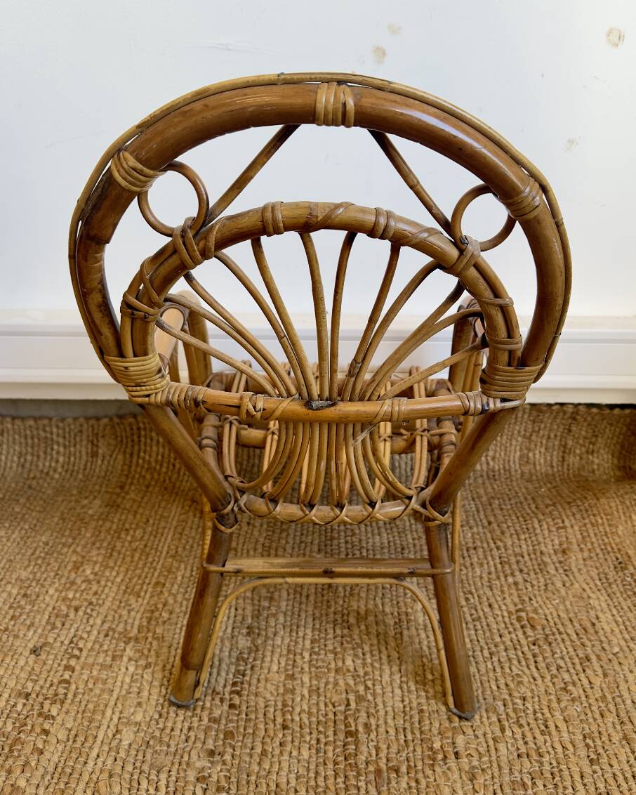 Chaise enfant en rotin vintage