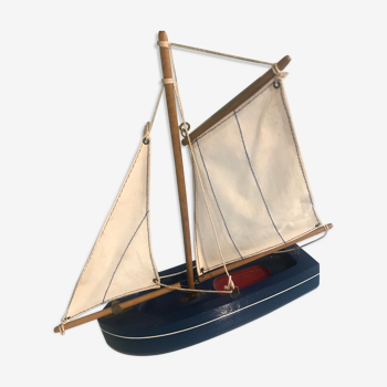 Fishing boat model