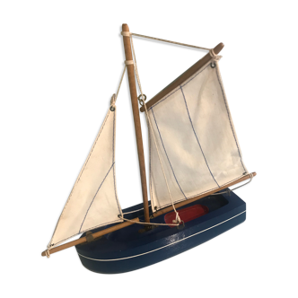 Fishing boat model