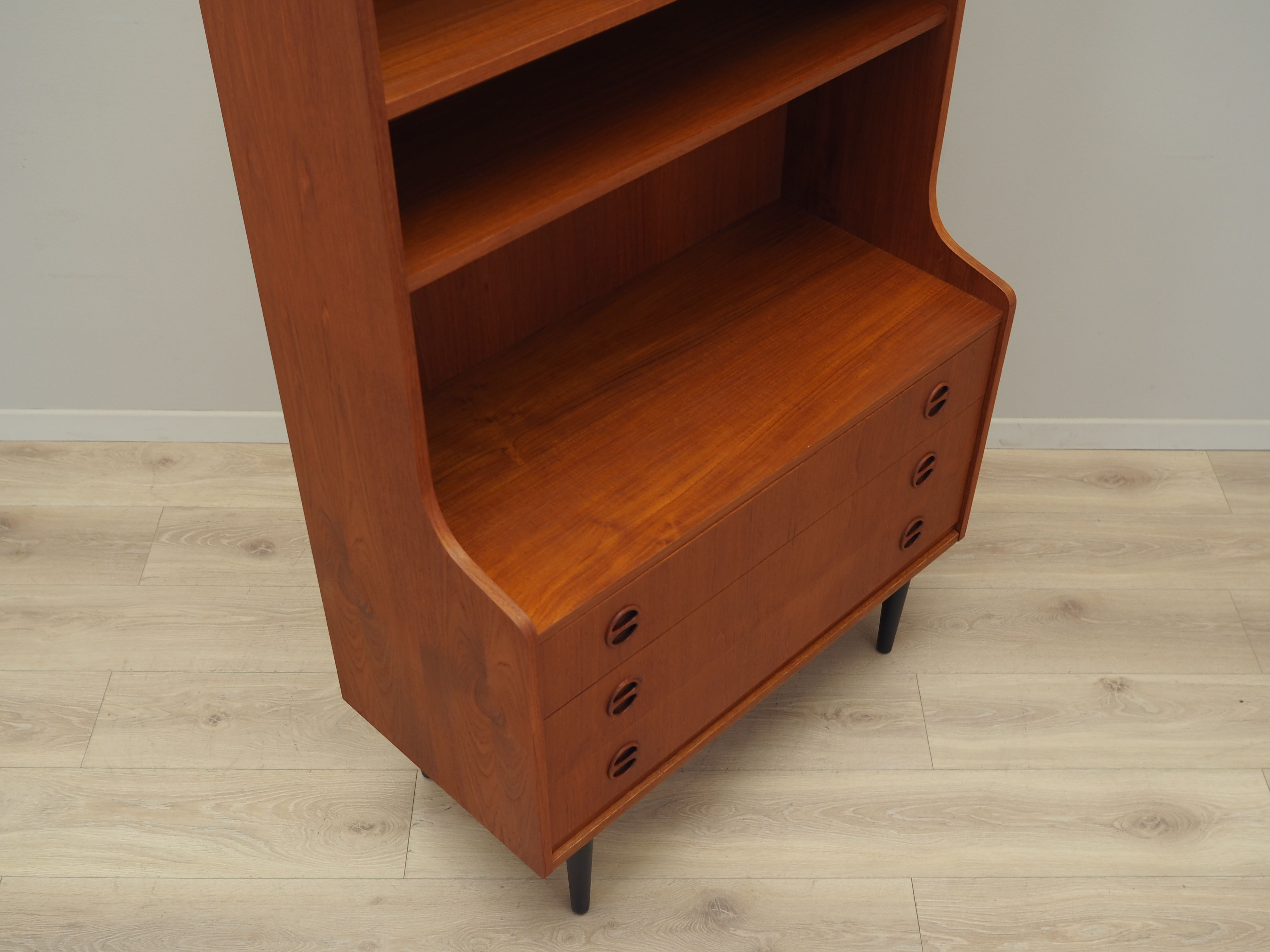 Teak bookcase, Danish design, 1970s, production: Denmark