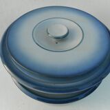 Two stackable salad bowls with a sleet lid