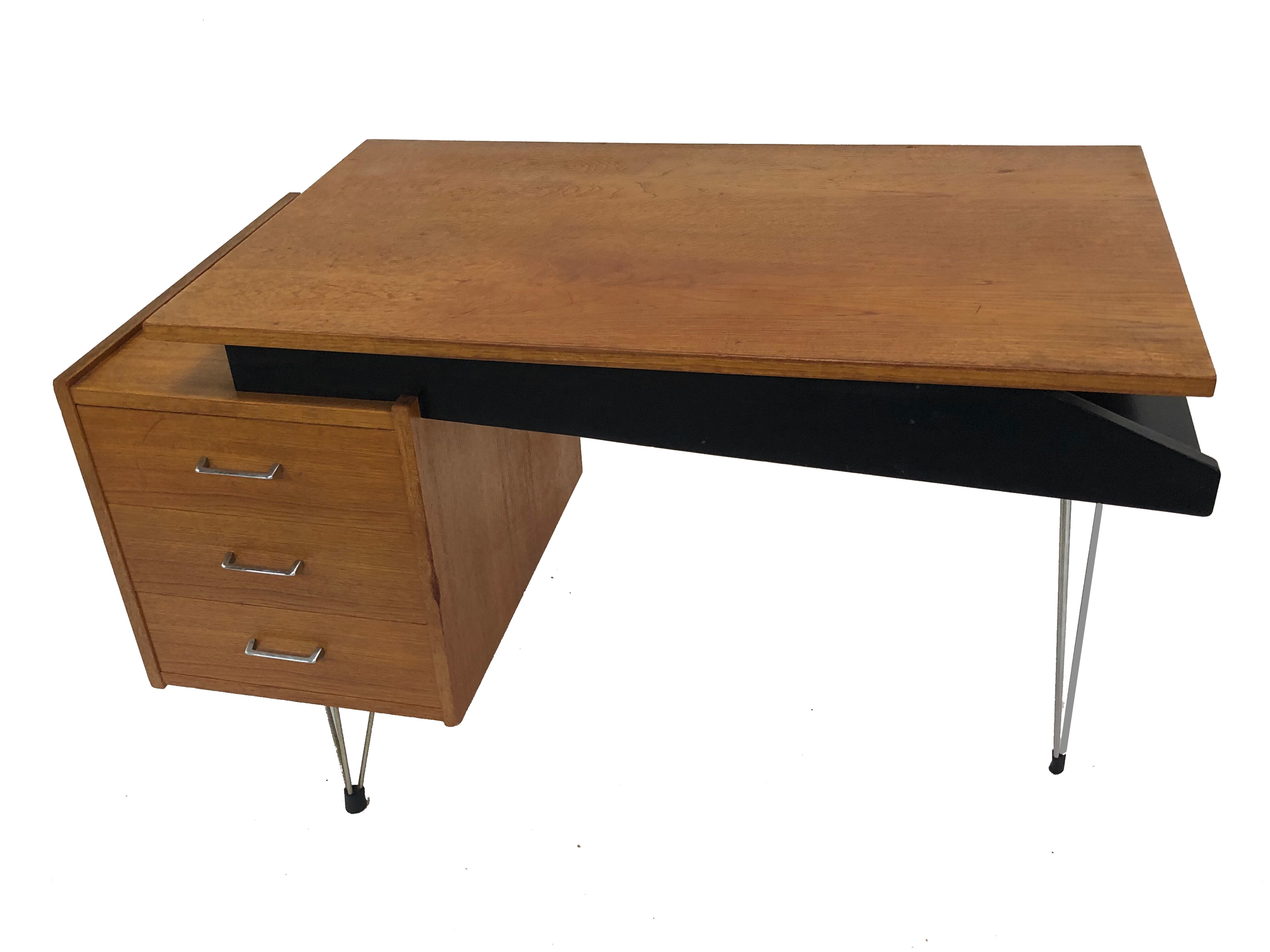 Designer Vintage Pastoe Cees Braakman desk of the 50s teak