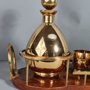 Alcohol service: bottle - 7 golden puffed glasses, vintage mahogany tray 50s sb