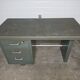 Strafor industrial desk