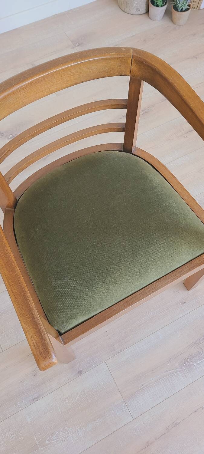 Scandinavian office chair