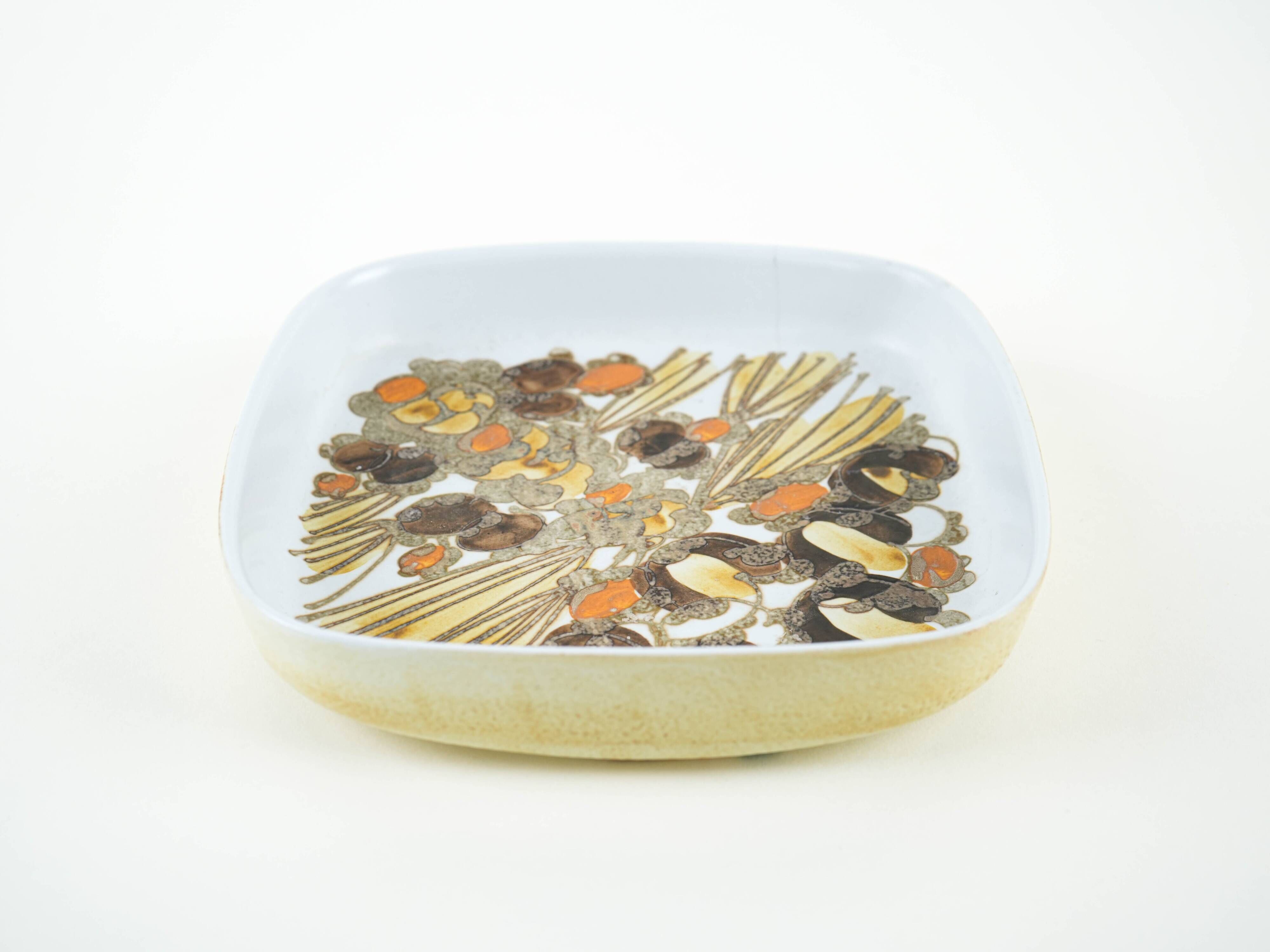 Ceramic platter, Danish design, 1960s, manufactured by Royal Copenhagen