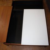 Coffee table model "Chiva" by Boconcept