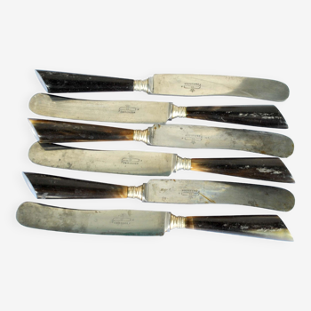 Lot de 6 couteaux de table ancien en corne et en acier signé linder