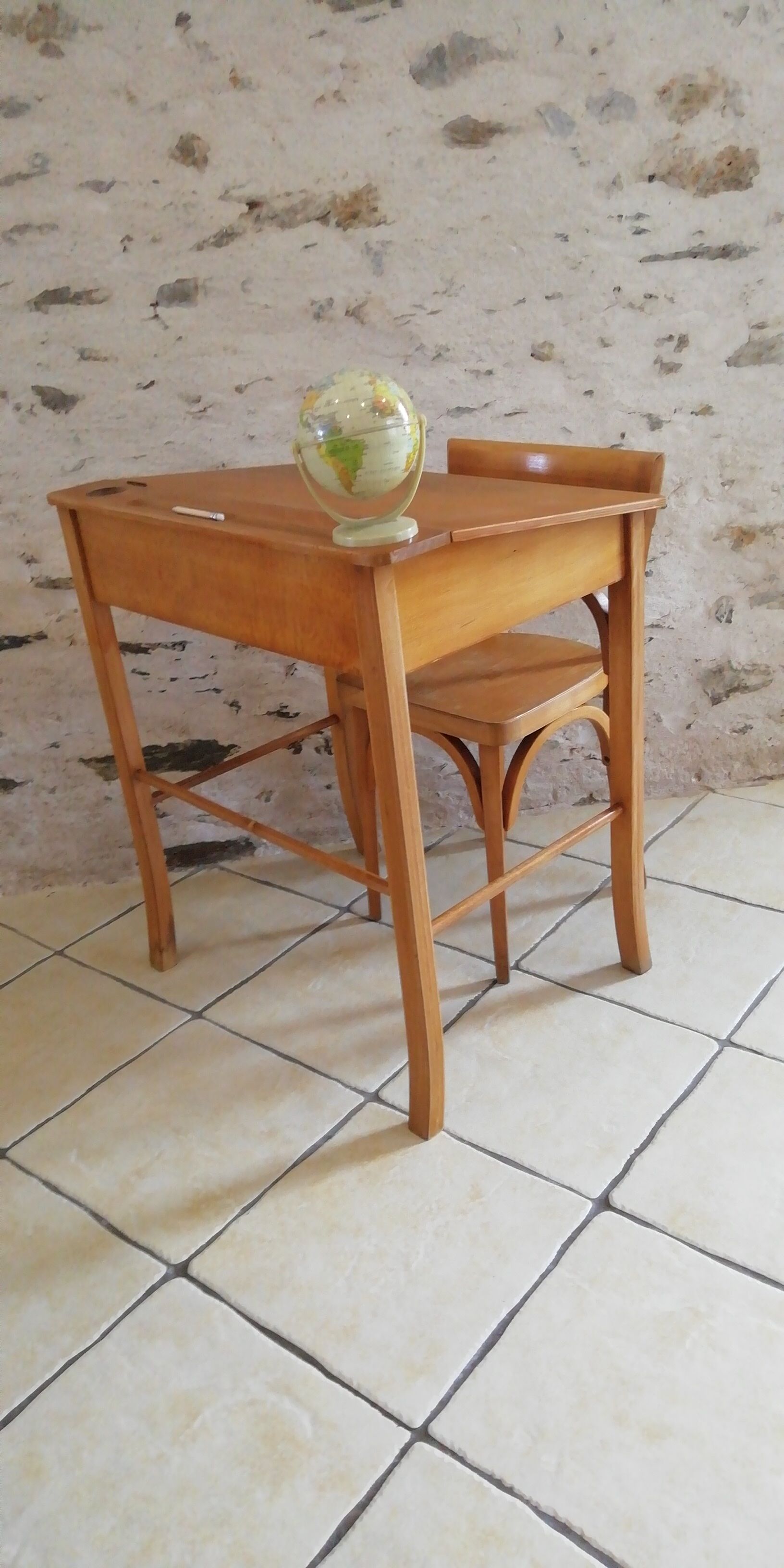 Baumann desk and chair