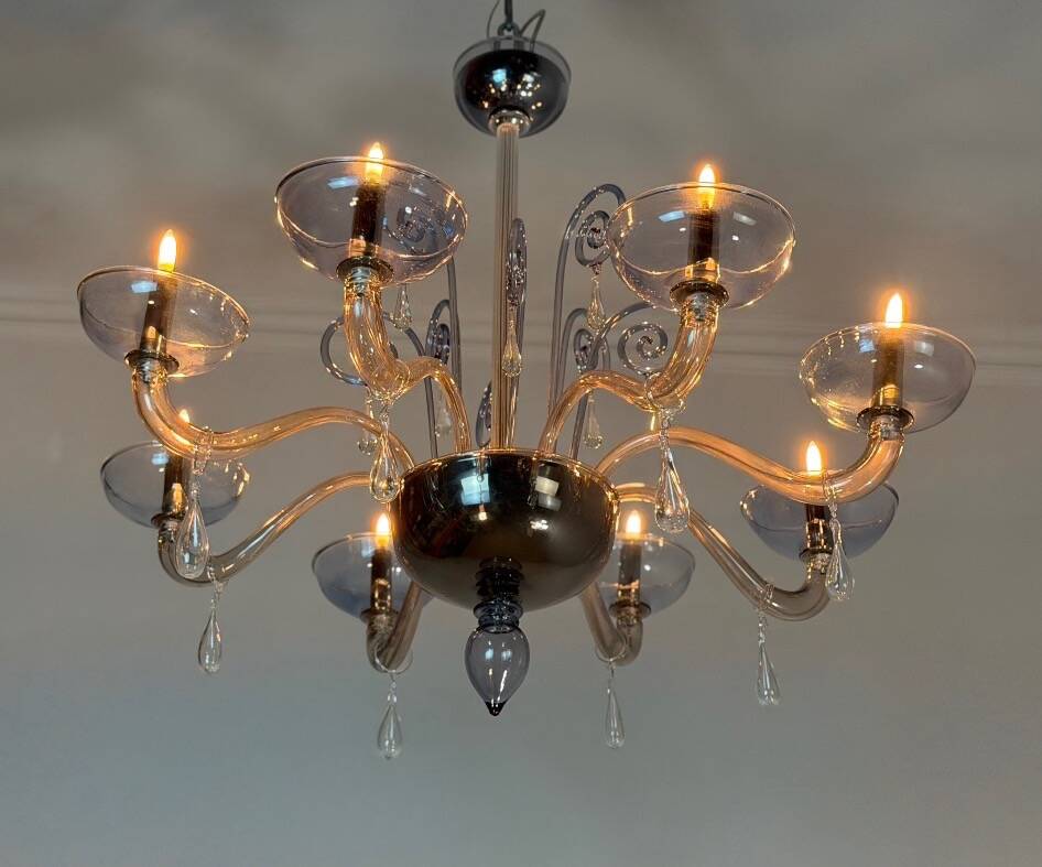 Venetian chandelier in two-tone grey/blue Murano glass with gilding, circa 1990.