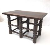 Decorative wooden coffee table