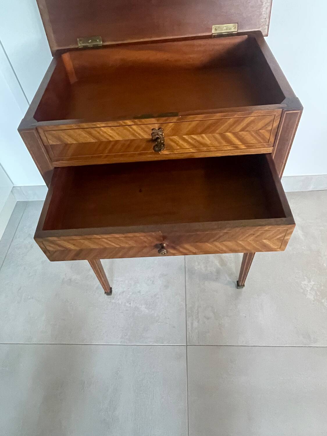 Directoire marquetry console in mahogany