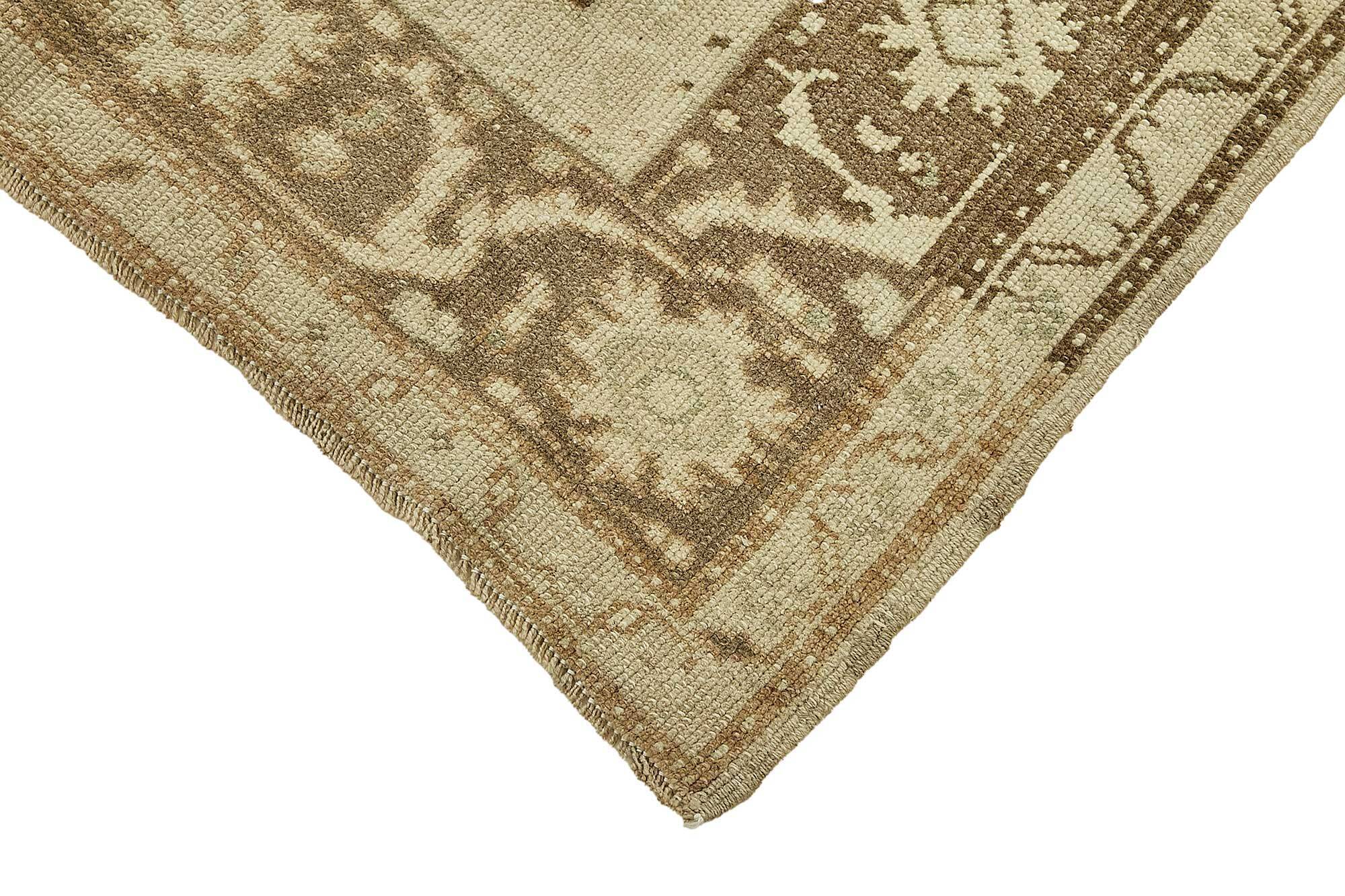 Turkish Vintage Anatolian Rug 140 cm x 257 cm
