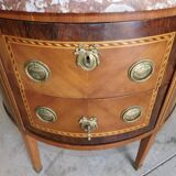 Commode demi lune en marqueterie 2 tiroirs plateau marbre fin du xix ème siecle