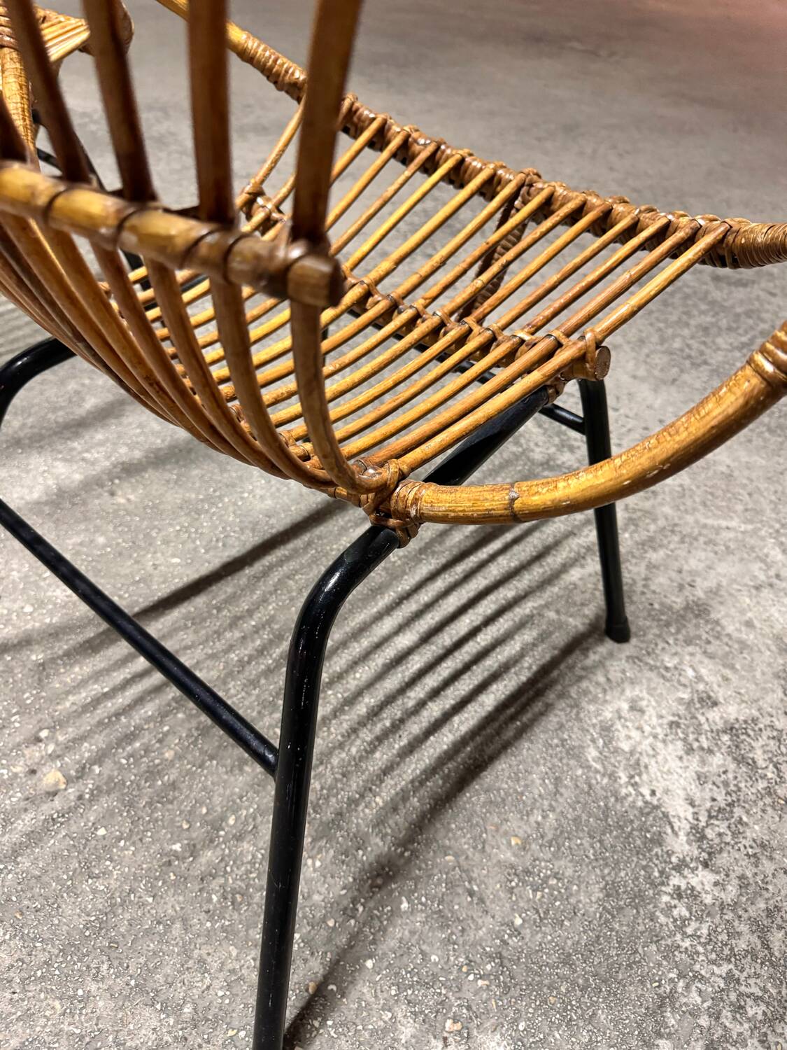 Set of 4 vintage 1950s/60s wicker rattan adult basket armchairs