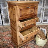 Chess of drawers