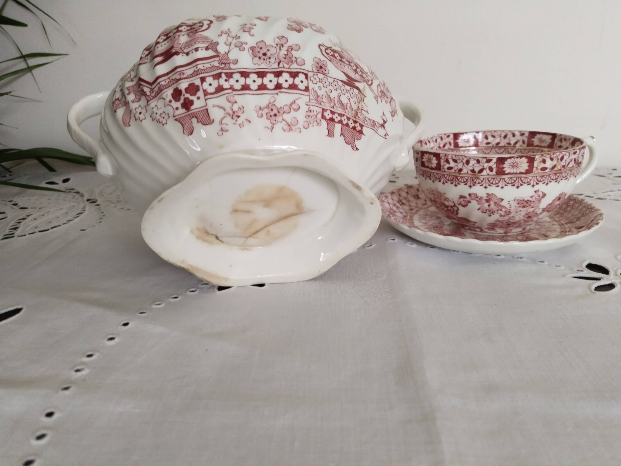 Tasse à café et sucrier en porcelaine anglaise