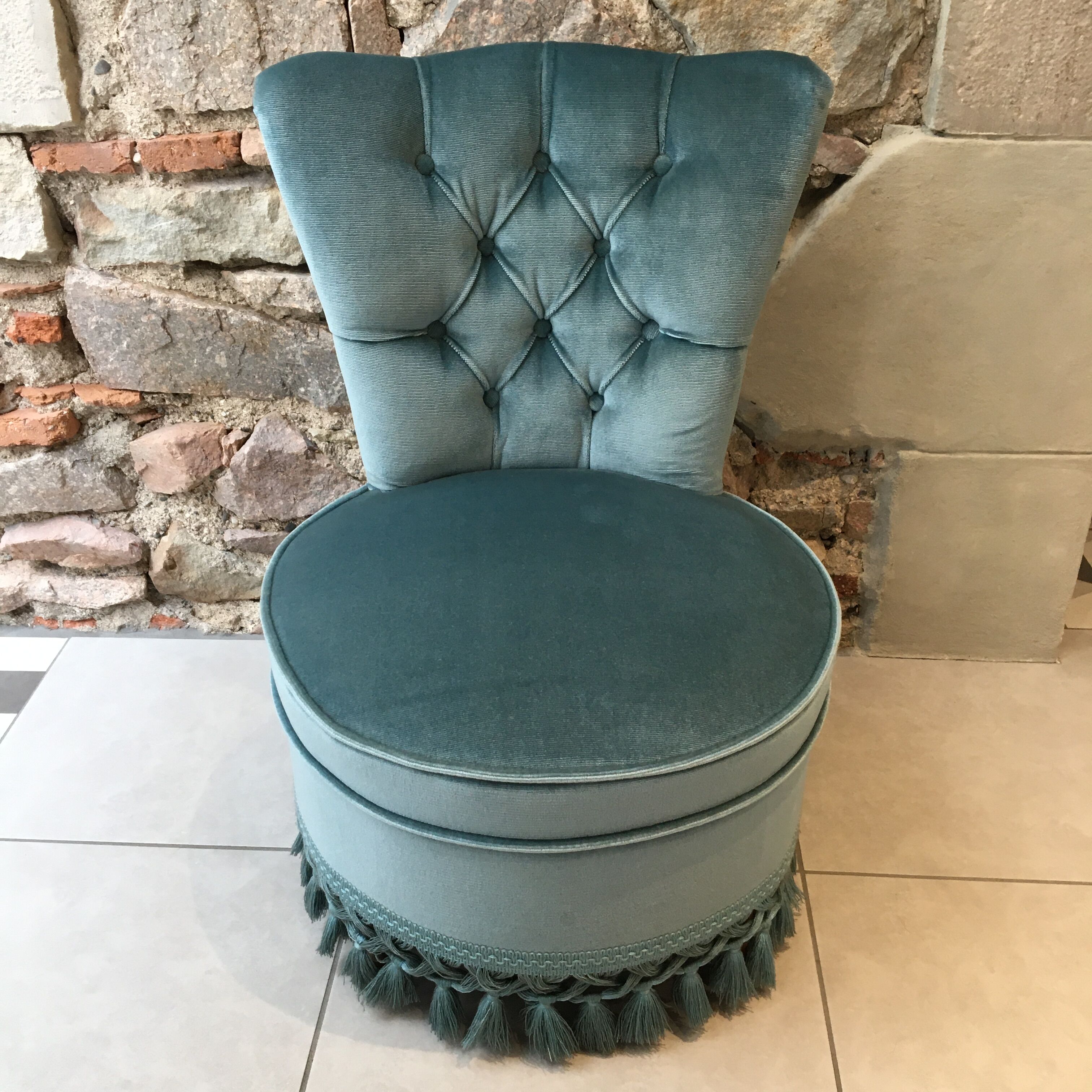 Glacier blue velvet toad heater chair
