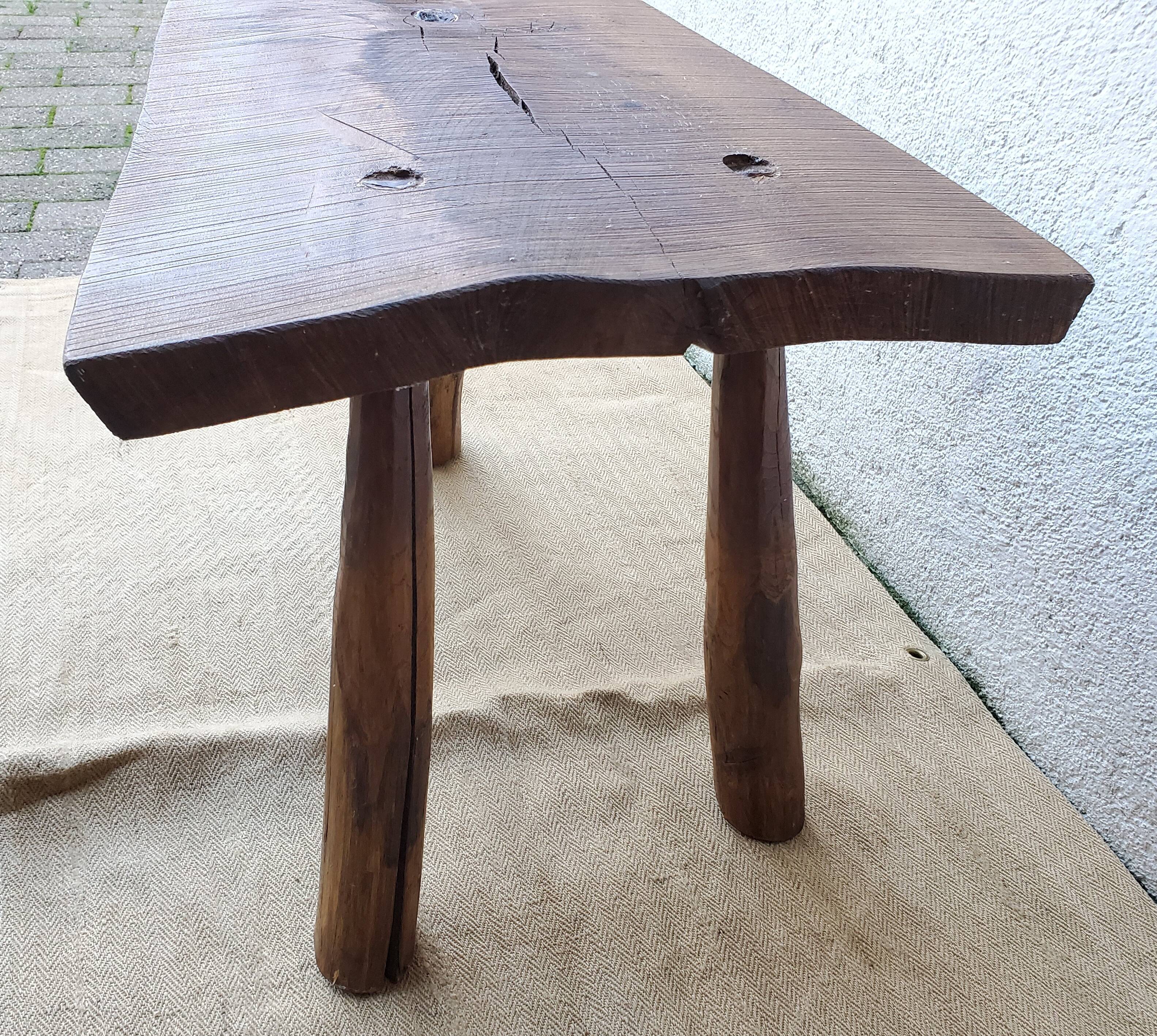 Tripod coffee table