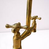 Solid brass faucet