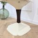 chaise pied tulipe par Gauthier