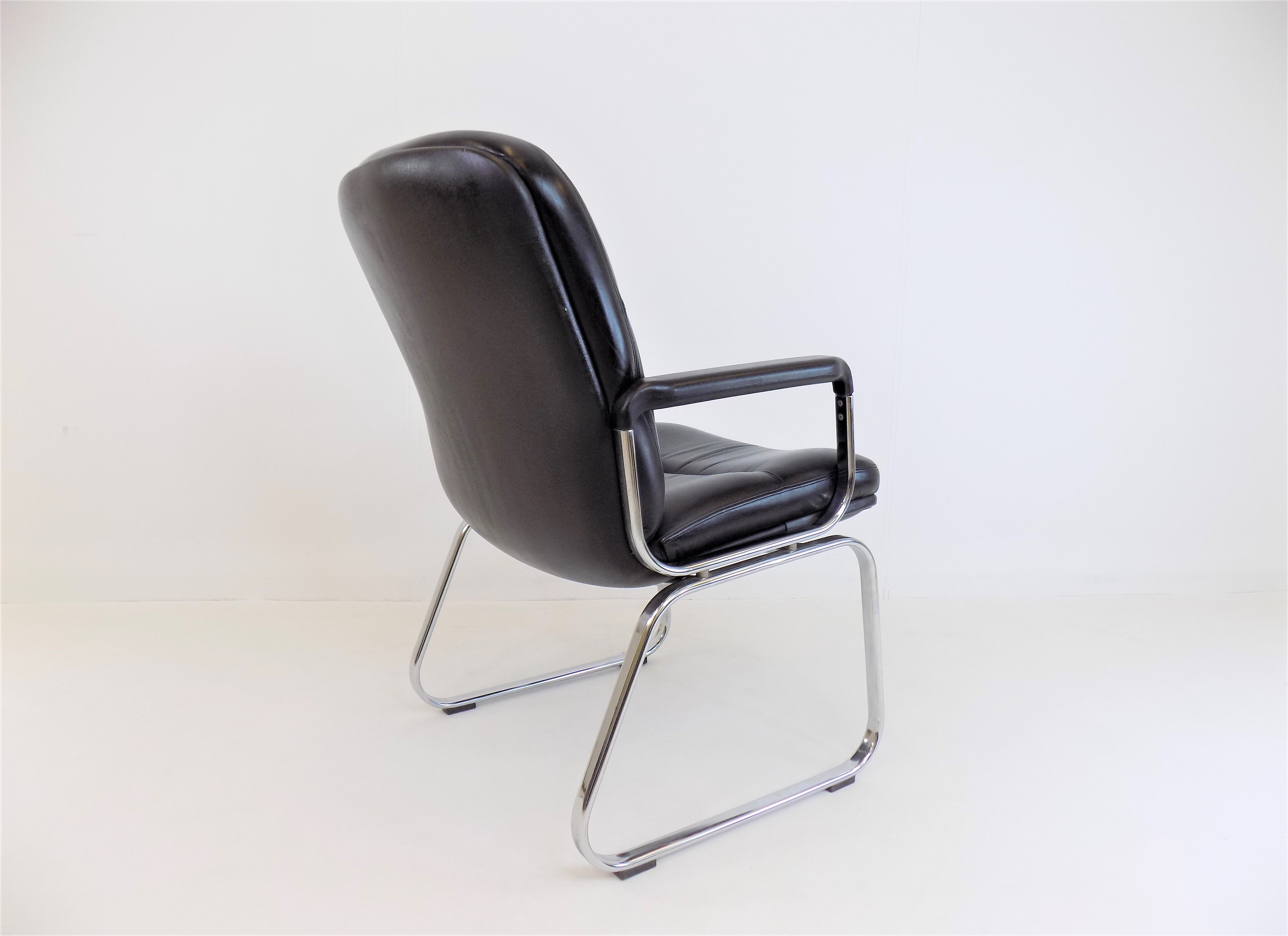Set of 4 leather office chairs by Grahl