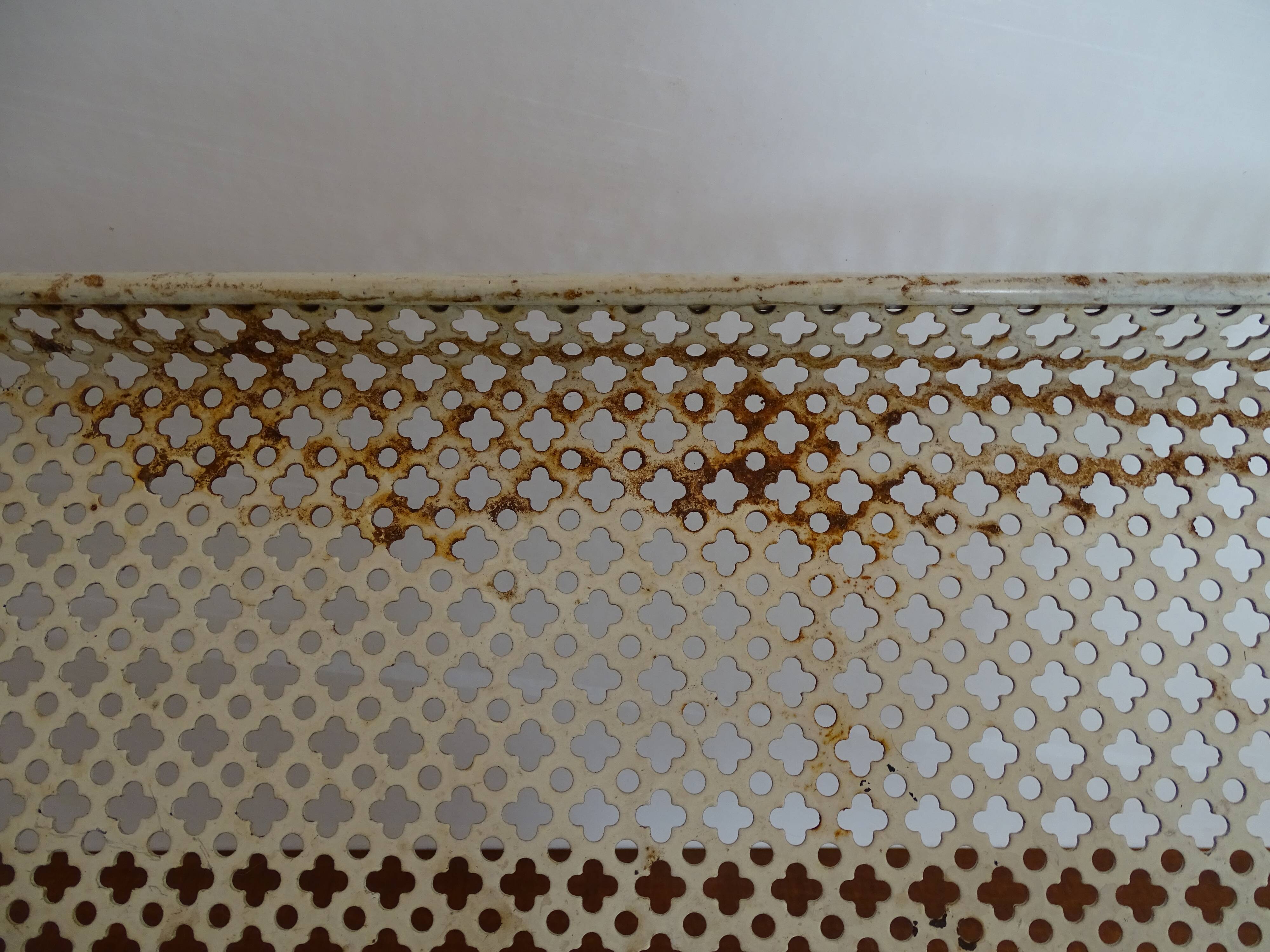 White perforated metal tray Mathieu Mategot design 1950 - To renovate