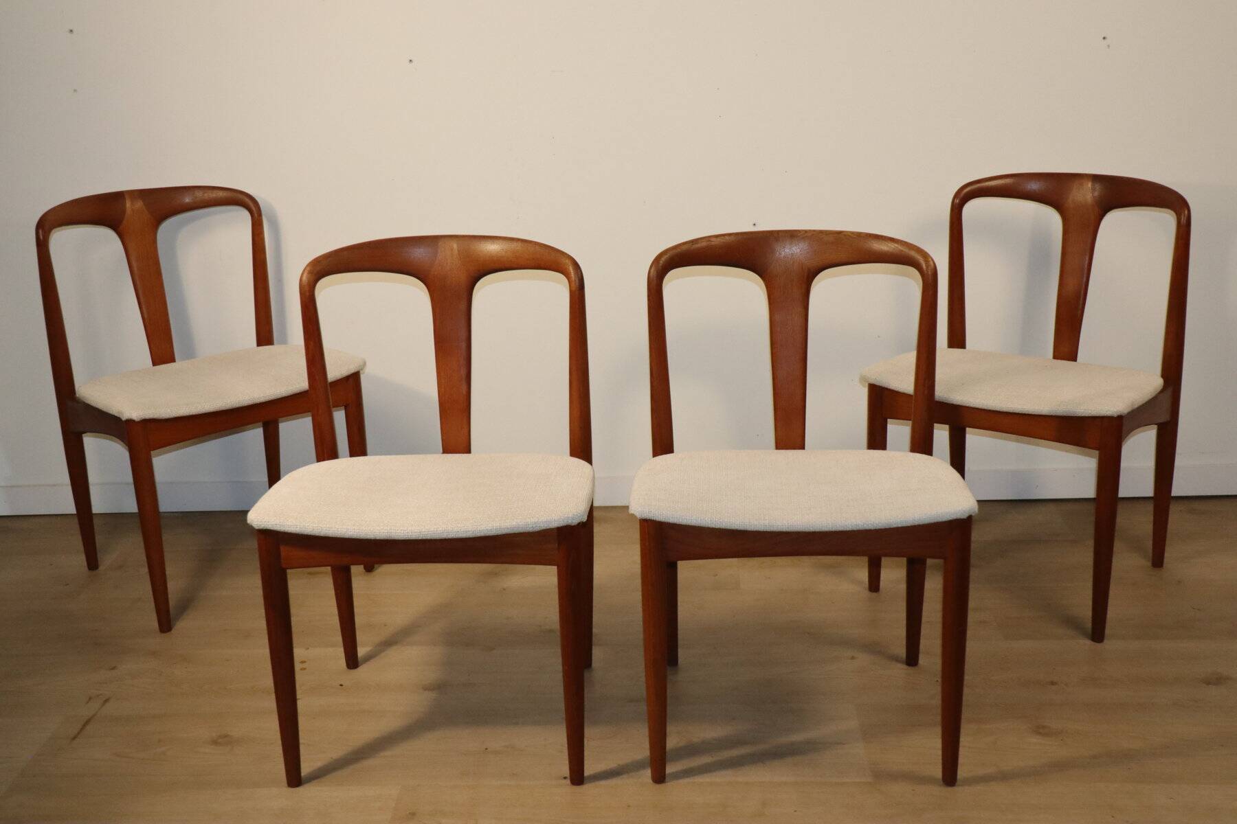 Set of 4 “Juliane” chairs by Johannes Andersen – 1960s